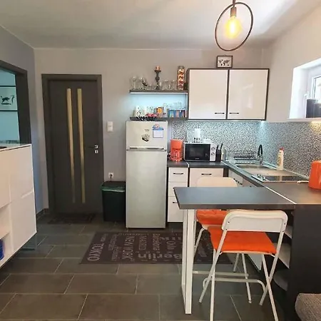 In Siofok-sosto/balaton 38178 Apartamento Balatonszabadi Fürdőtelep