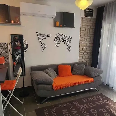 In Siofok-sosto/balaton 38178 Apartamento *