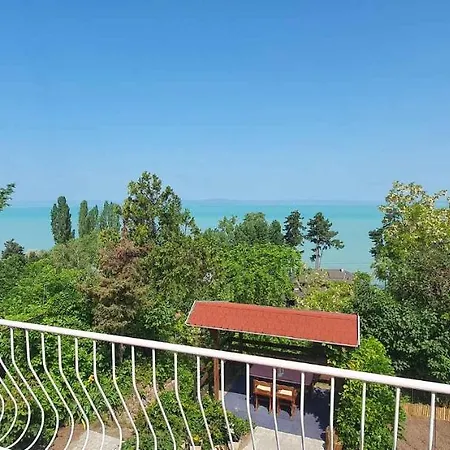 In Siofok-sosto/balaton 38178 Apartmán